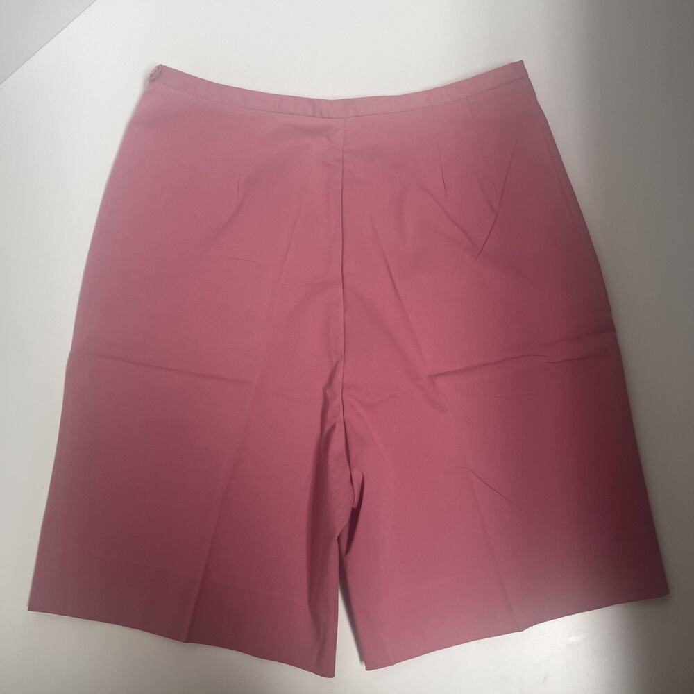 Como Sports Women’s Pint Shorts Size 10